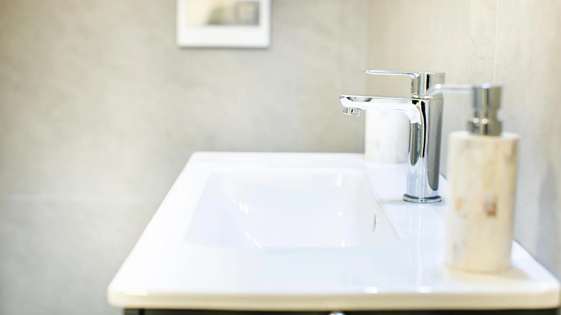 Apartment Suite Milano 76 Como Italy